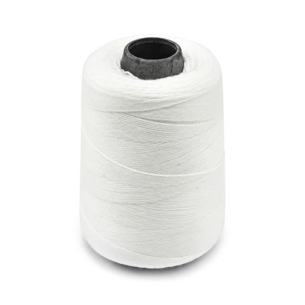 Průmyslová bílá polyesterová (PES) šicí nit pro pytlovačky 700m