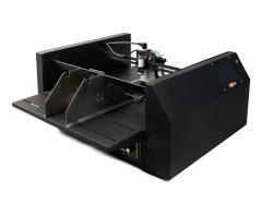 Automatická inkjet tiskárna s podavačem pro potisk obalů, sáčků a doypacků