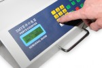 Počítačka součástek YS-802 s připojením barcode čtečky a tiskárny